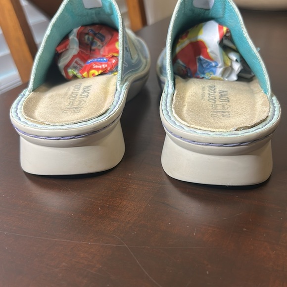 Naot Leather Slip-On Mules Pastel Patchwork Comfort Shoes Size 37 - Picture 8 of 17